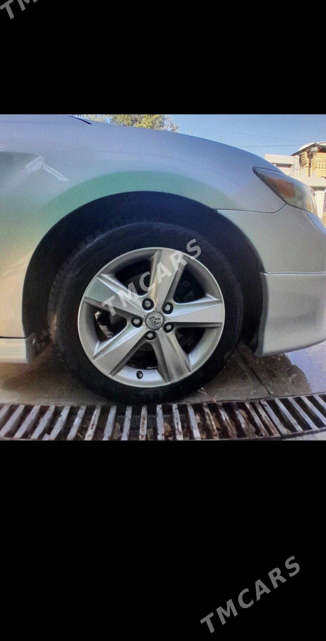 Toyota Camry 2010 - 250 000 TMT - Ашхабад - img 2
