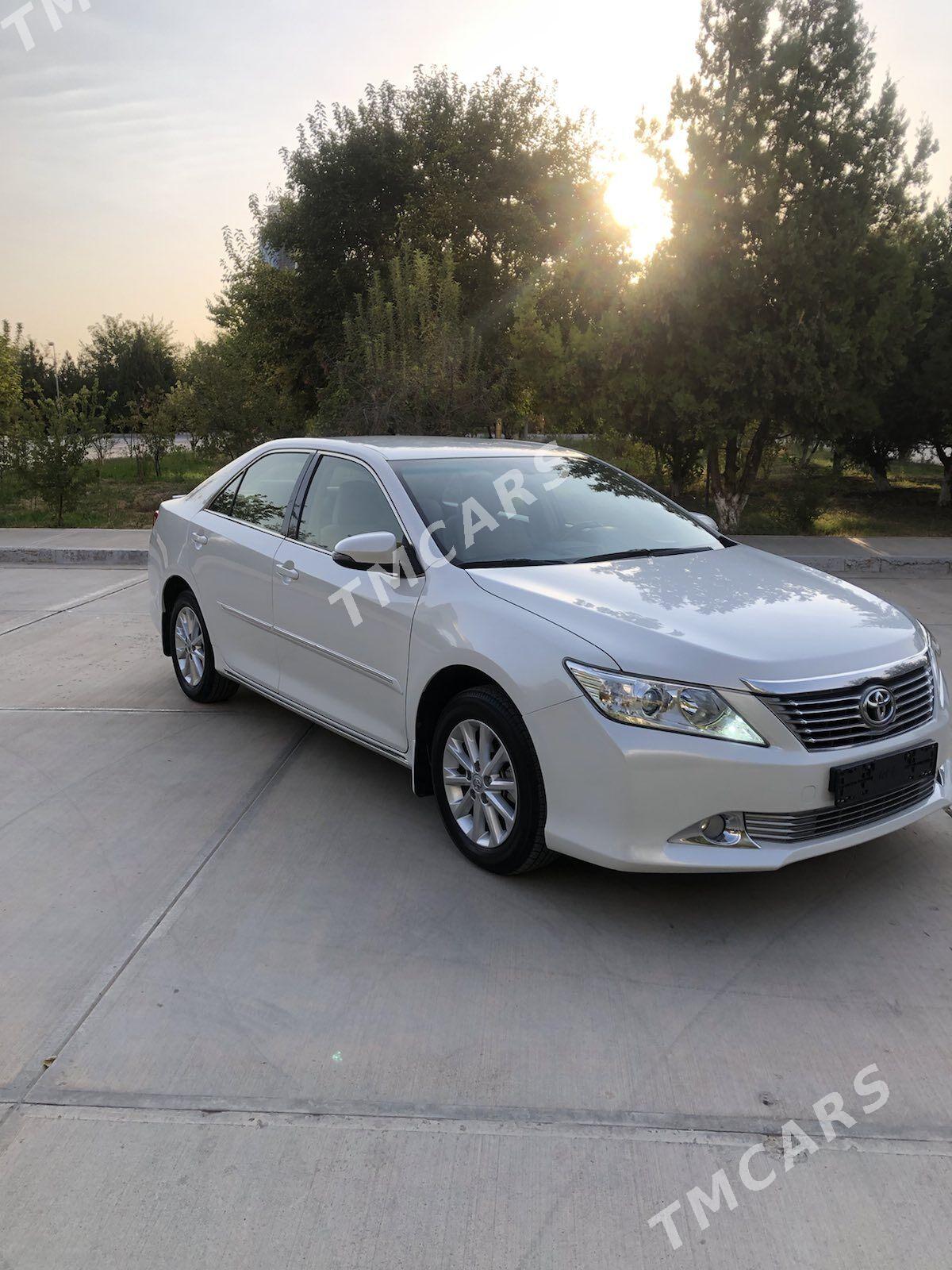 Toyota Camry 2014 - 333 000 TMT - Ашхабад - img 2