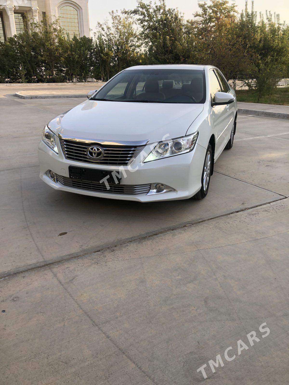 Toyota Camry 2014 - 333 000 TMT - Ашхабад - img 3
