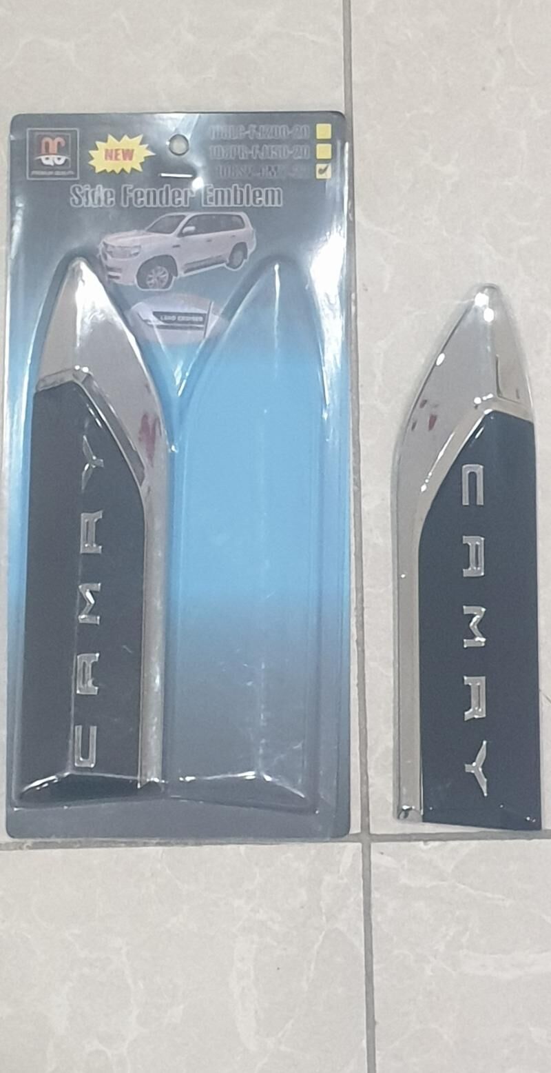 Camry 21-23 gapy krylo emblema 250 TMT - Ашхабад - img 4