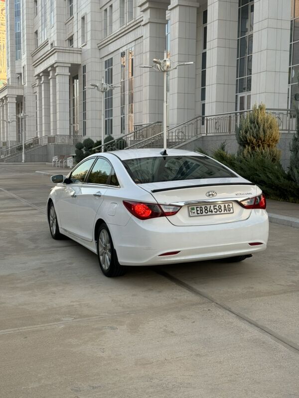 Hyundai Sonata 2010 - 132 000 TMT - Ашхабад - img 6
