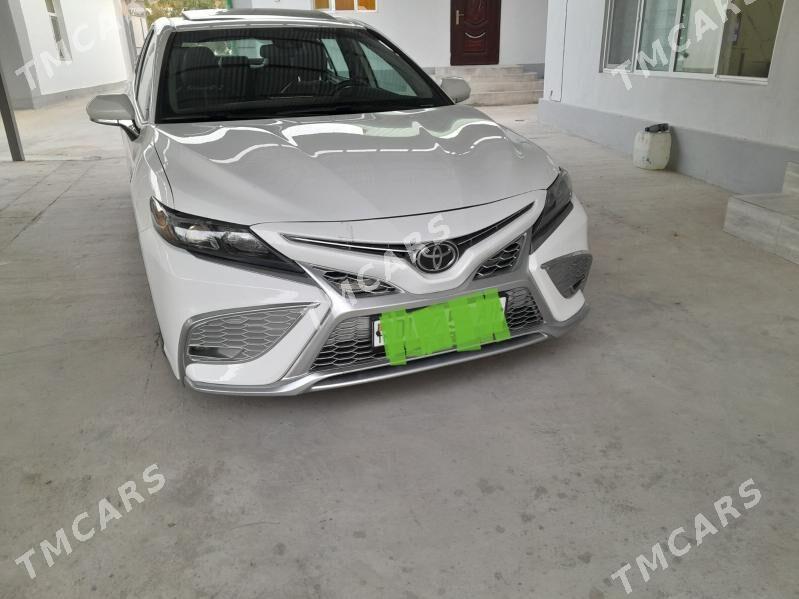 Toyota Camry 2021 - 335 000 TMT - Ашхабад - img 3