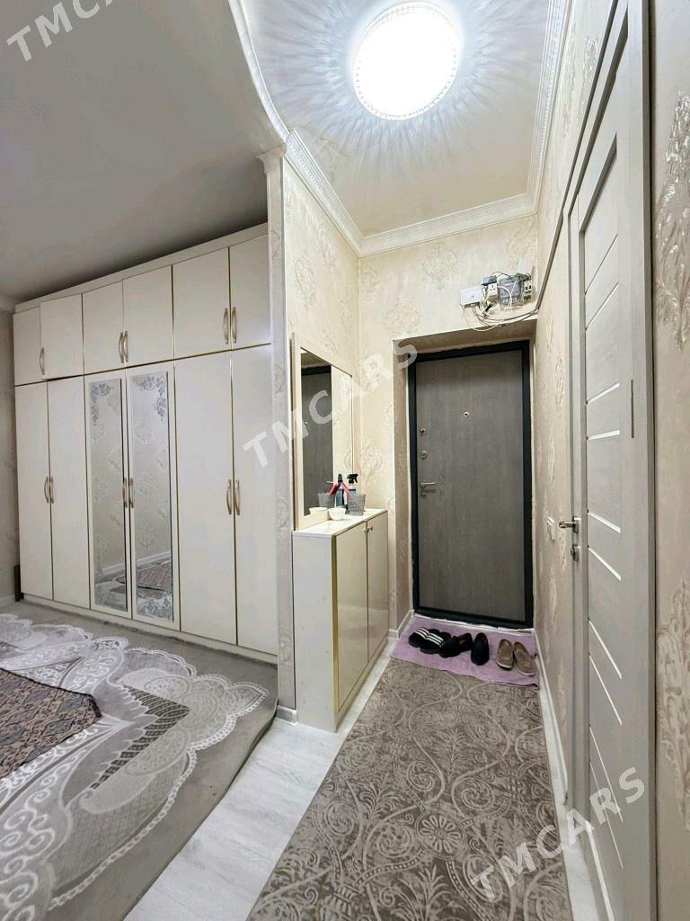 11 MKR 1-2 KOM edelen 40m²  - 11 мкр - img 2