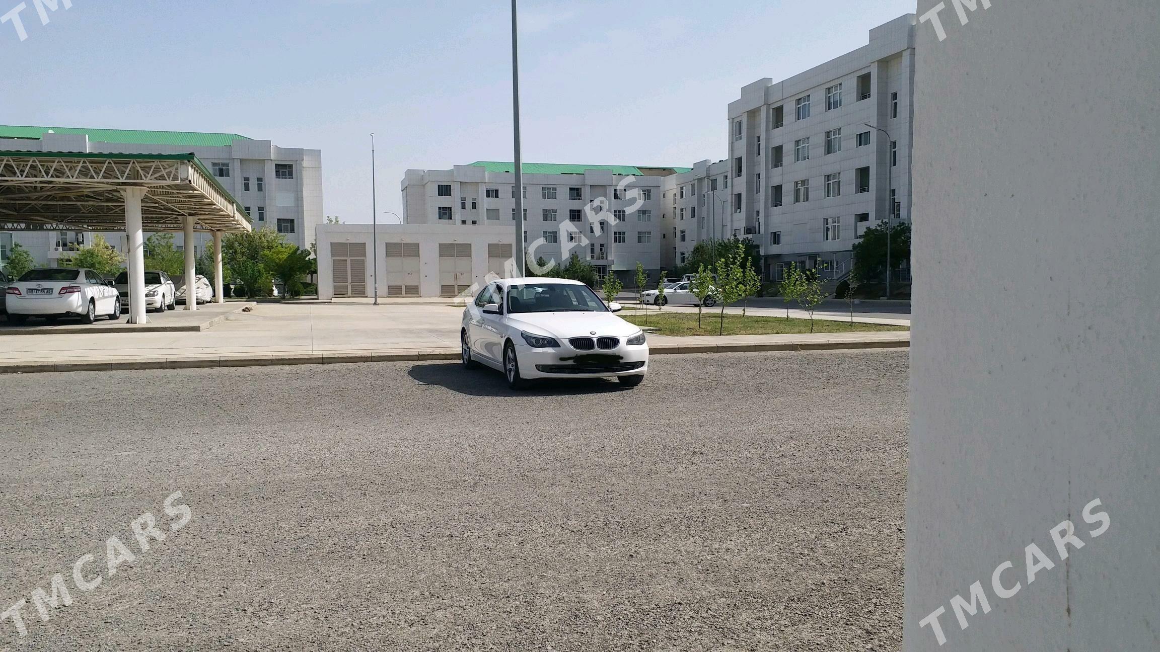 BMW 5 Series 2009 - 200 000 TMT - Ашхабад - img 1