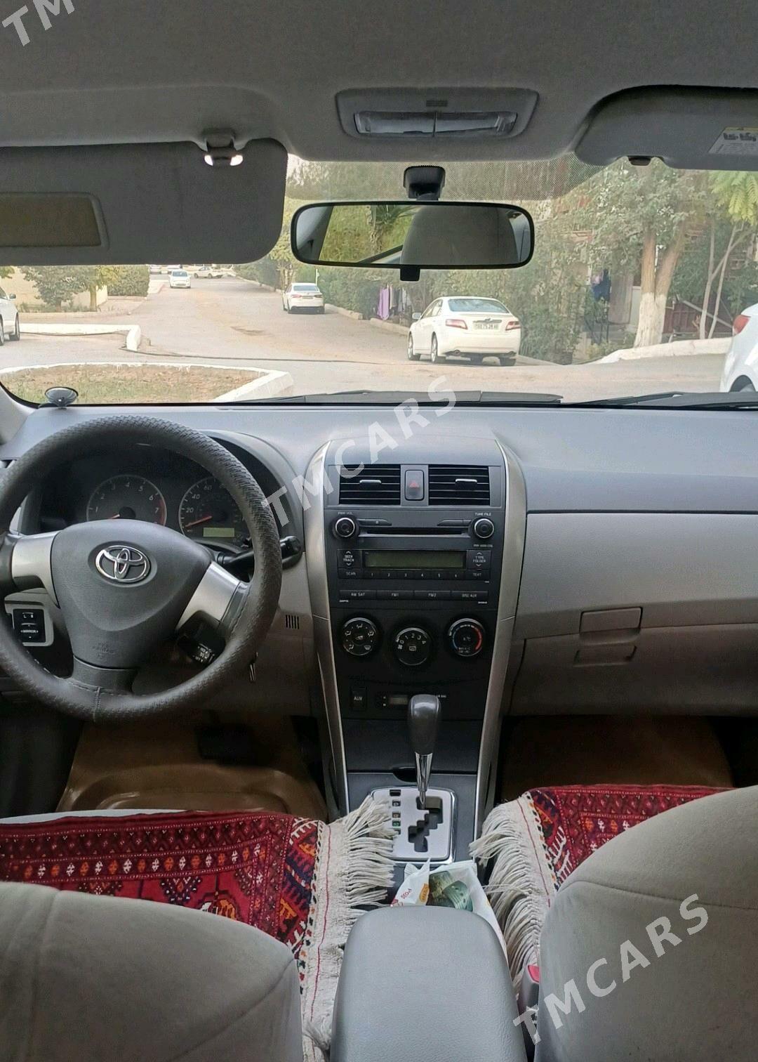 Toyota Corolla 2010 - 161 000 TMT - Ашхабад - img 8