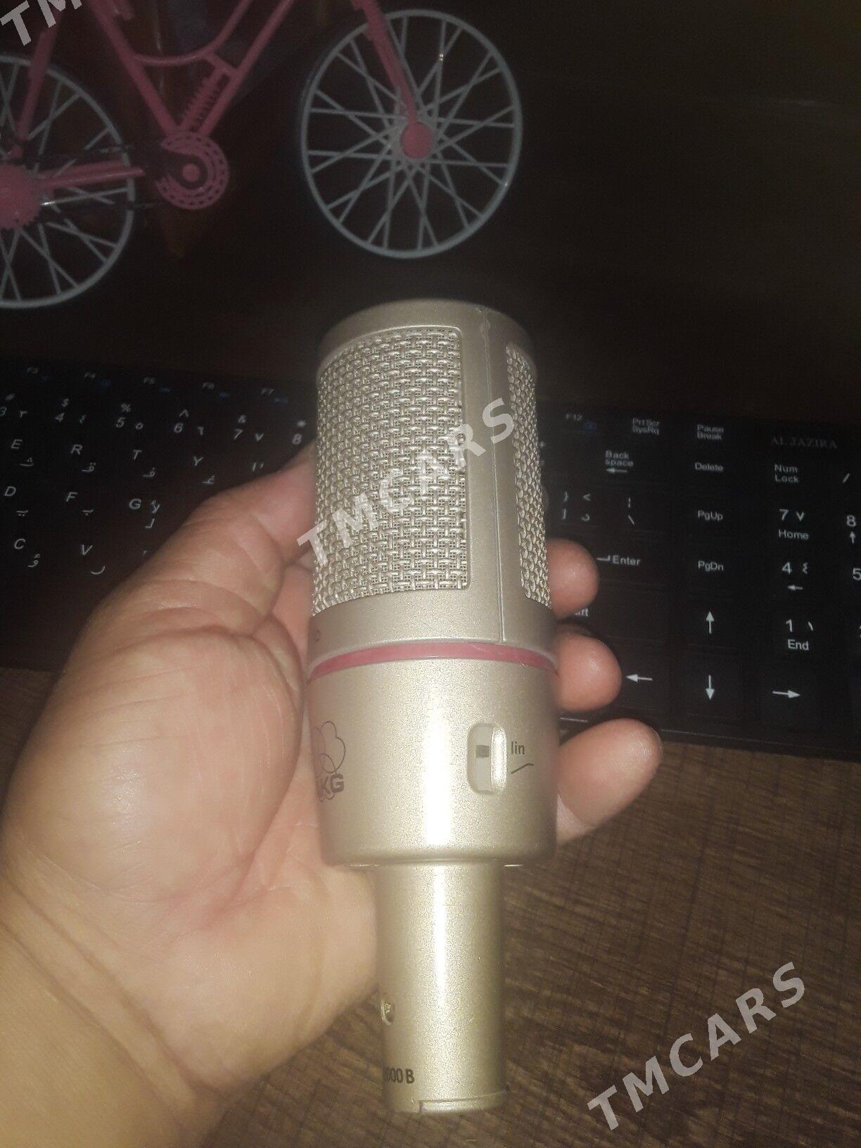 studio migrafon AKG C2000B - Dänew - img 3
