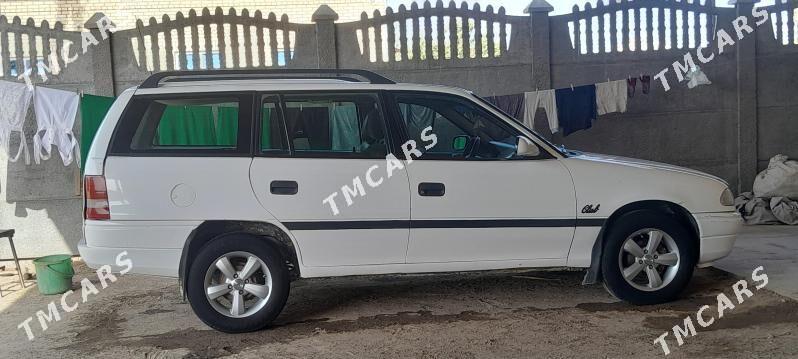 Opel Astra 1993 - 45 000 TMT - Mary - img 5