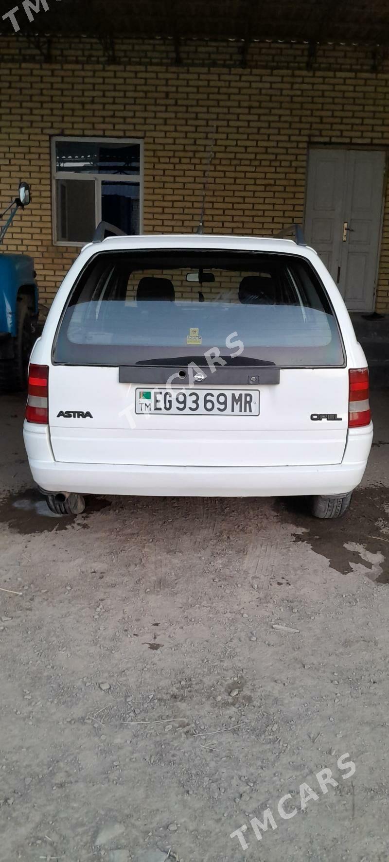 Opel Astra 1993 - 45 000 TMT - Mary - img 4