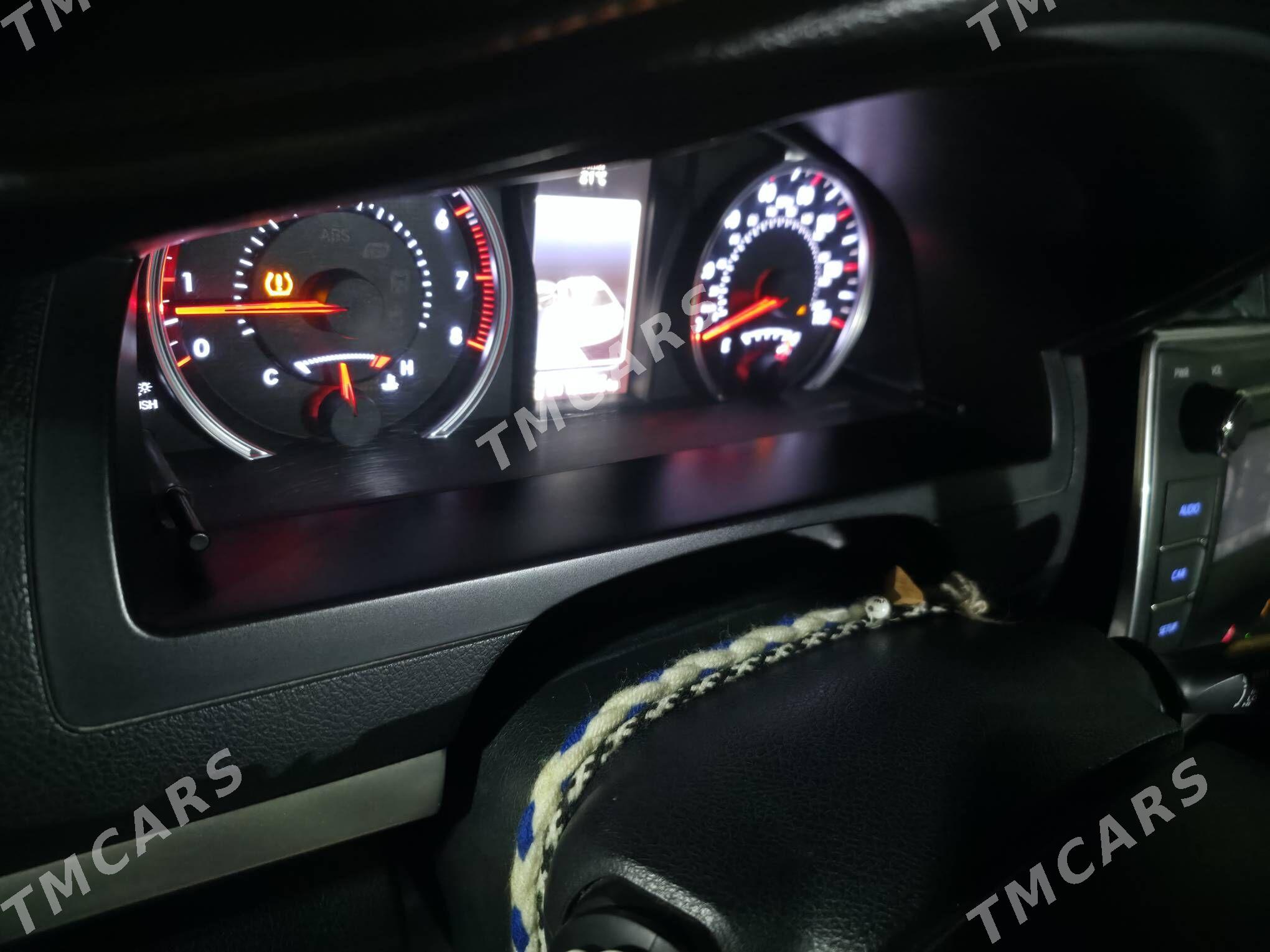 Toyota Camry 2017 - 255 000 TMT - Ашхабад - img 8
