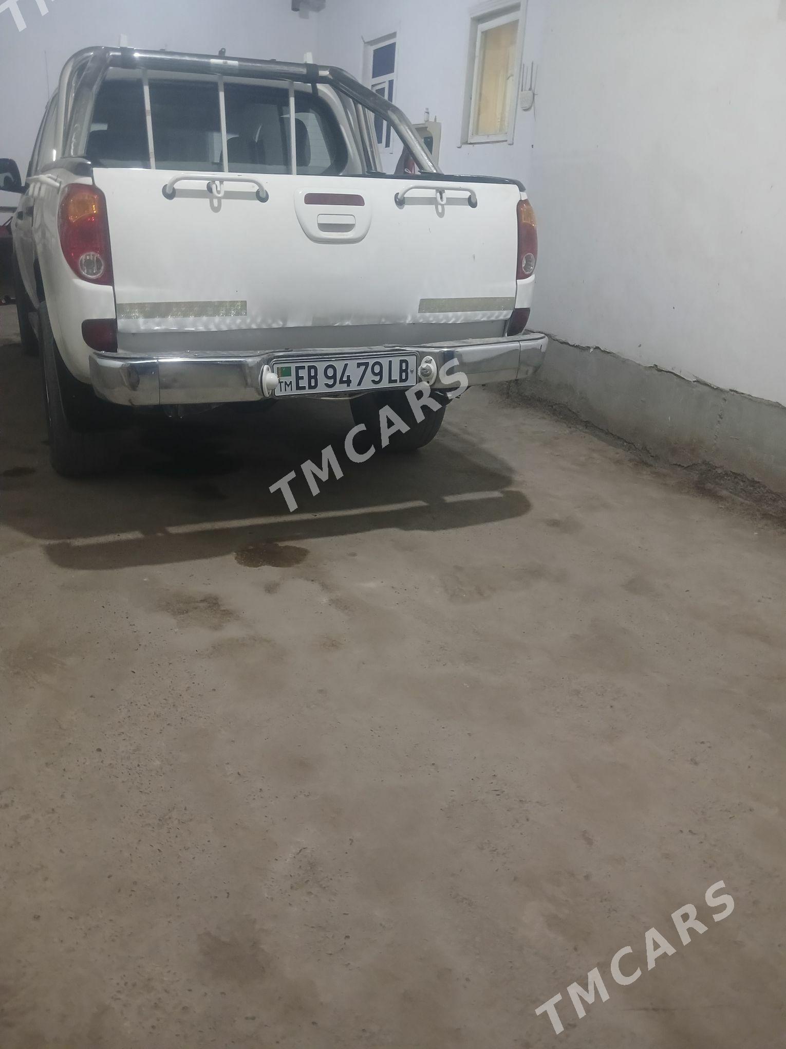 Mitsubishi L200 2009 - 160 000 TMT - Sakar - img 4