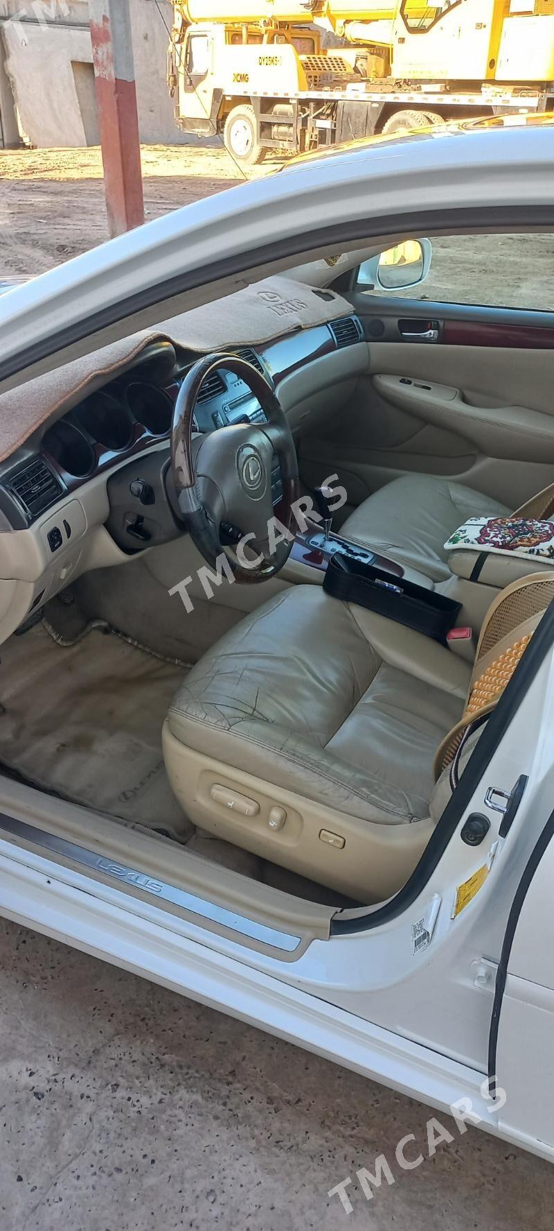 Lexus ES 300 2002 - 156 000 TMT - Сакар - img 2