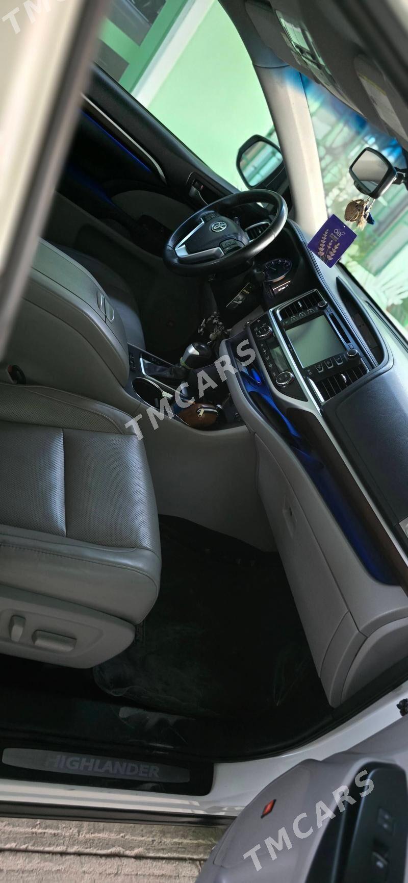 Toyota Highlander 2015 - 470 000 TMT - Bagyr - img 2