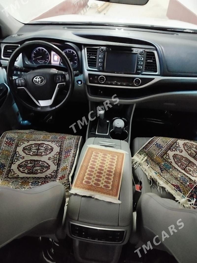 Toyota Highlander 2018 - 425 000 TMT - Гёкдепе - img 3