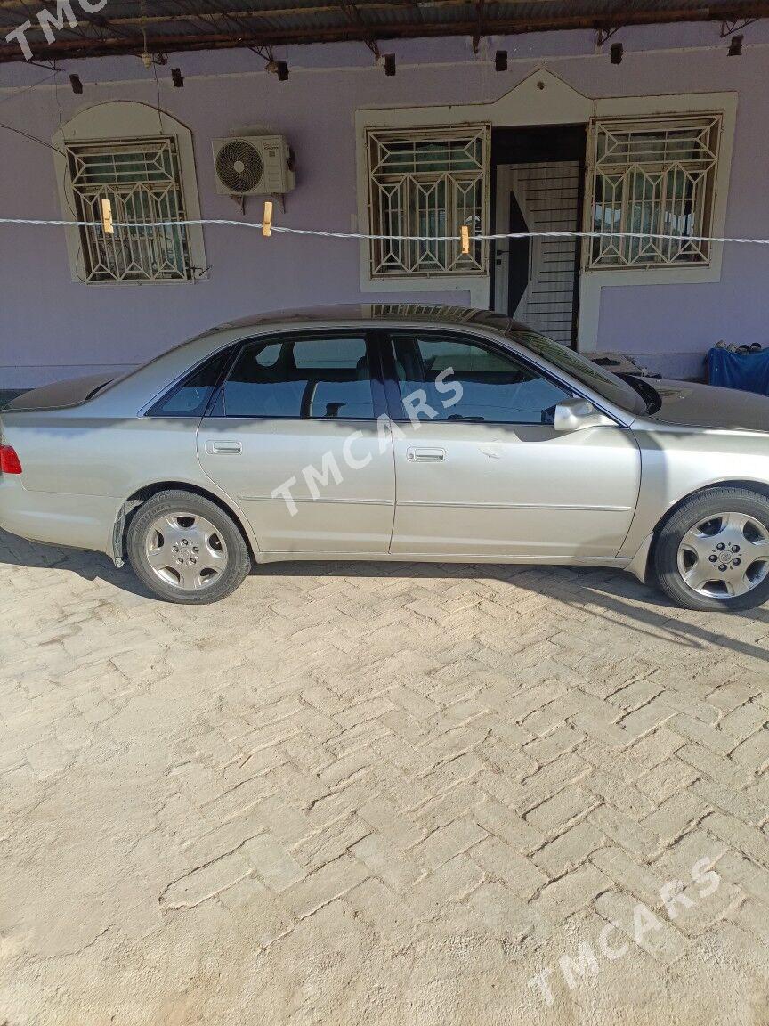 Toyota Avalon 2003 - 200 000 TMT - Байрамали - img 8