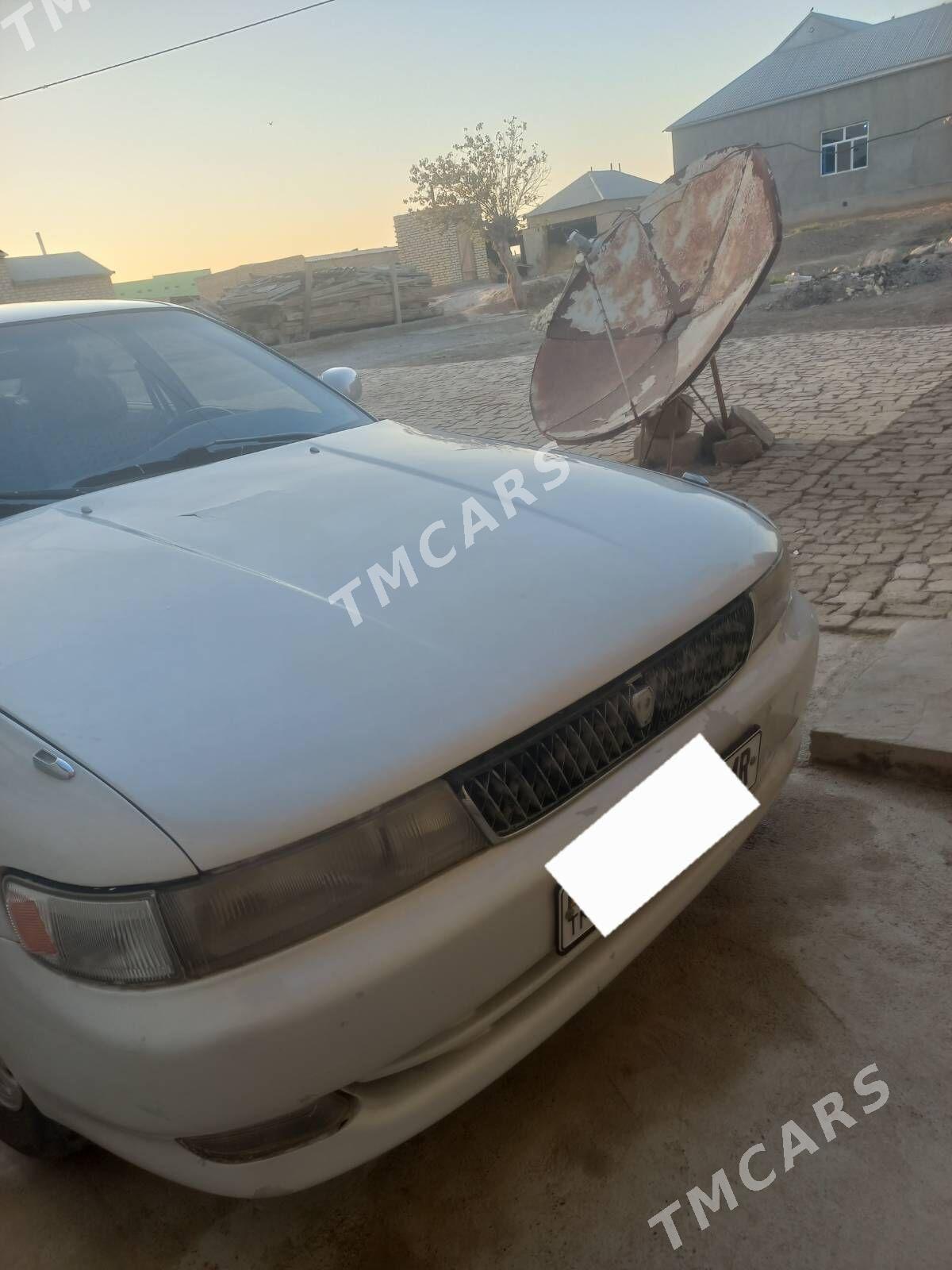 Toyota Chaser 1993 - 40 000 TMT - Байрамали - img 2