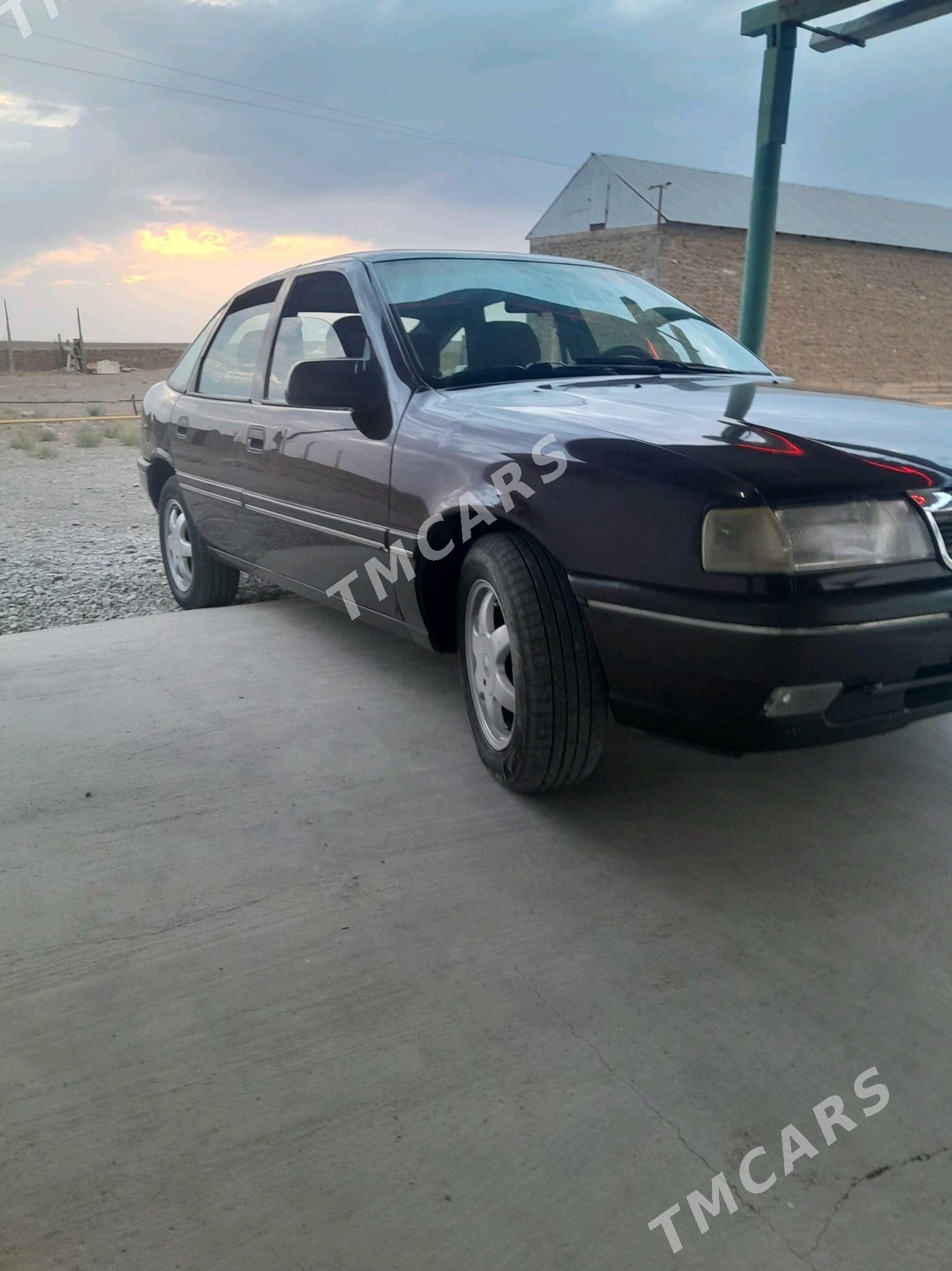 Opel Vectra 1991 - 40 000 TMT - Гызыларбат - img 3