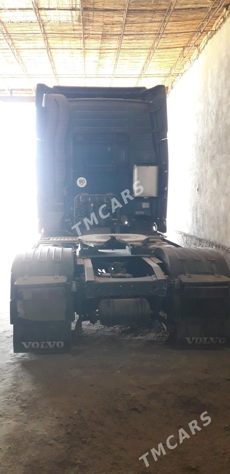 Volvo FH 420 2003 - 725 000 TMT - Керки - img 2