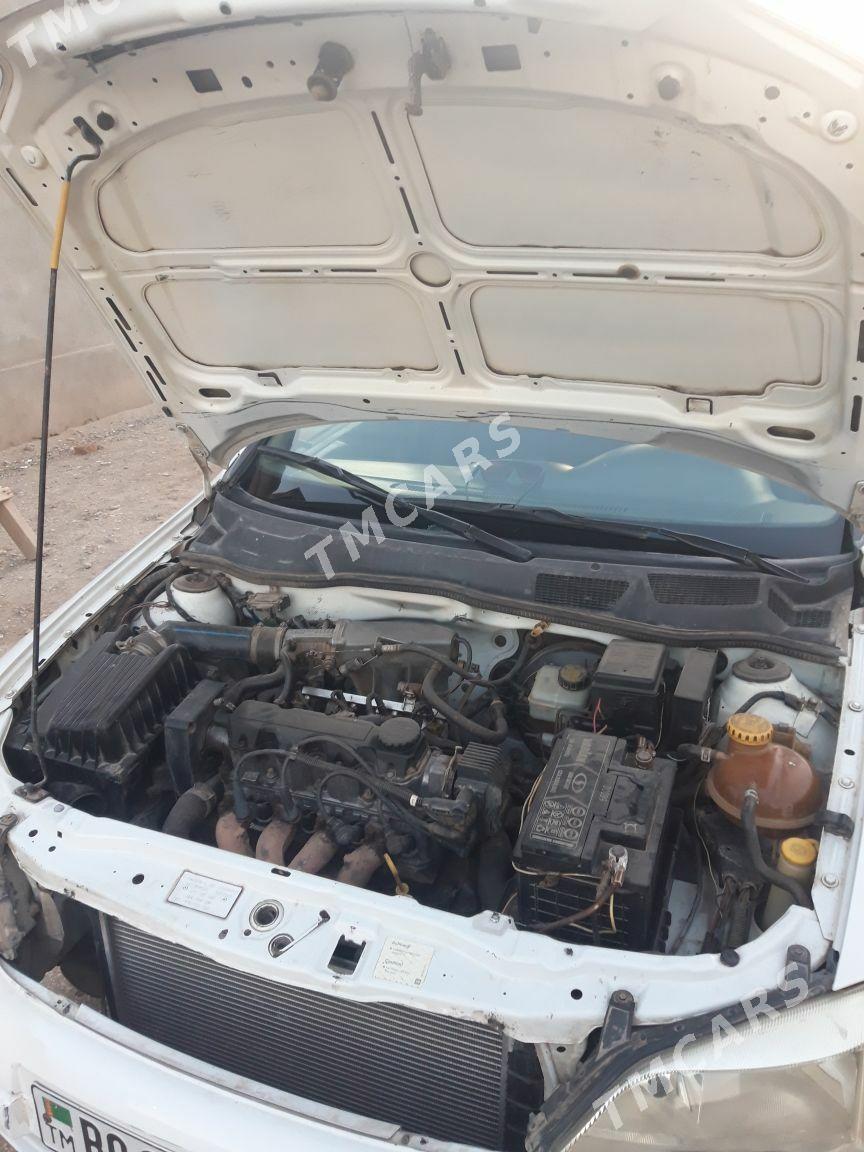 Opel Astra 1998 - 63 000 TMT - Дашогуз - img 4