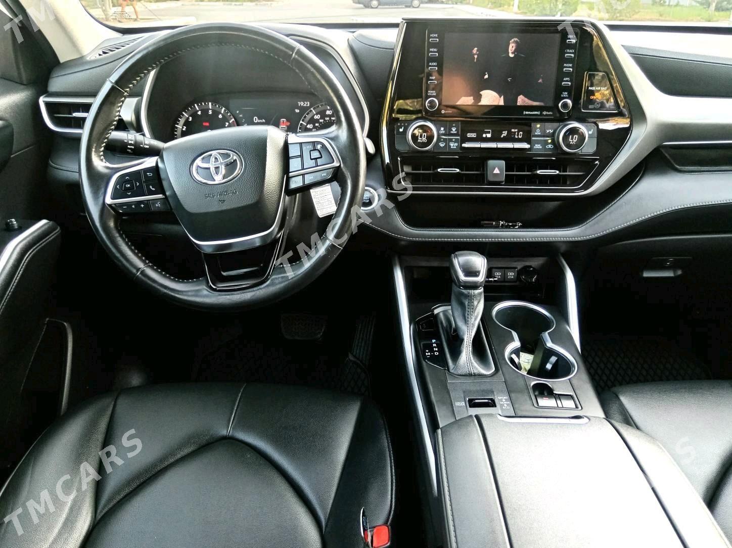 Toyota Highlander 2021 - 575 000 TMT - Balkanabat - img 9