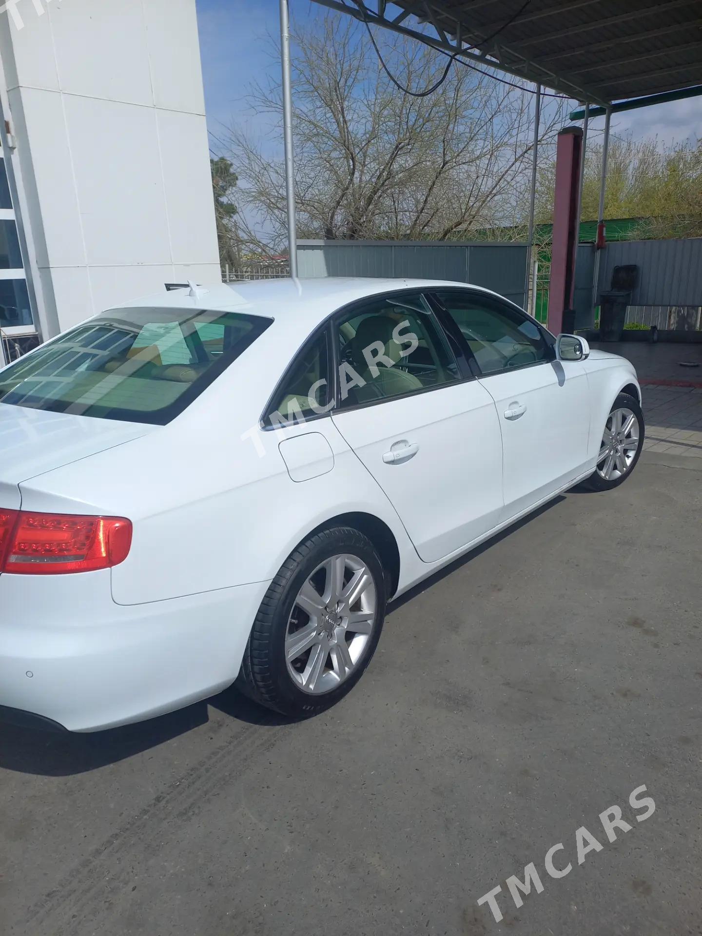 Audi A4 2011 - 120 000 TMT - Бузмеин - img 4