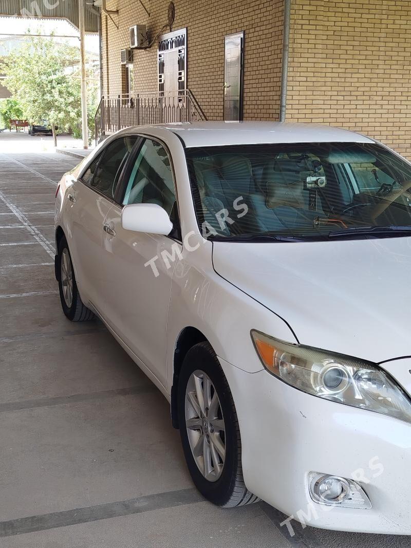 Toyota Camry 2011 - 162 000 TMT - Sakarçäge - img 2