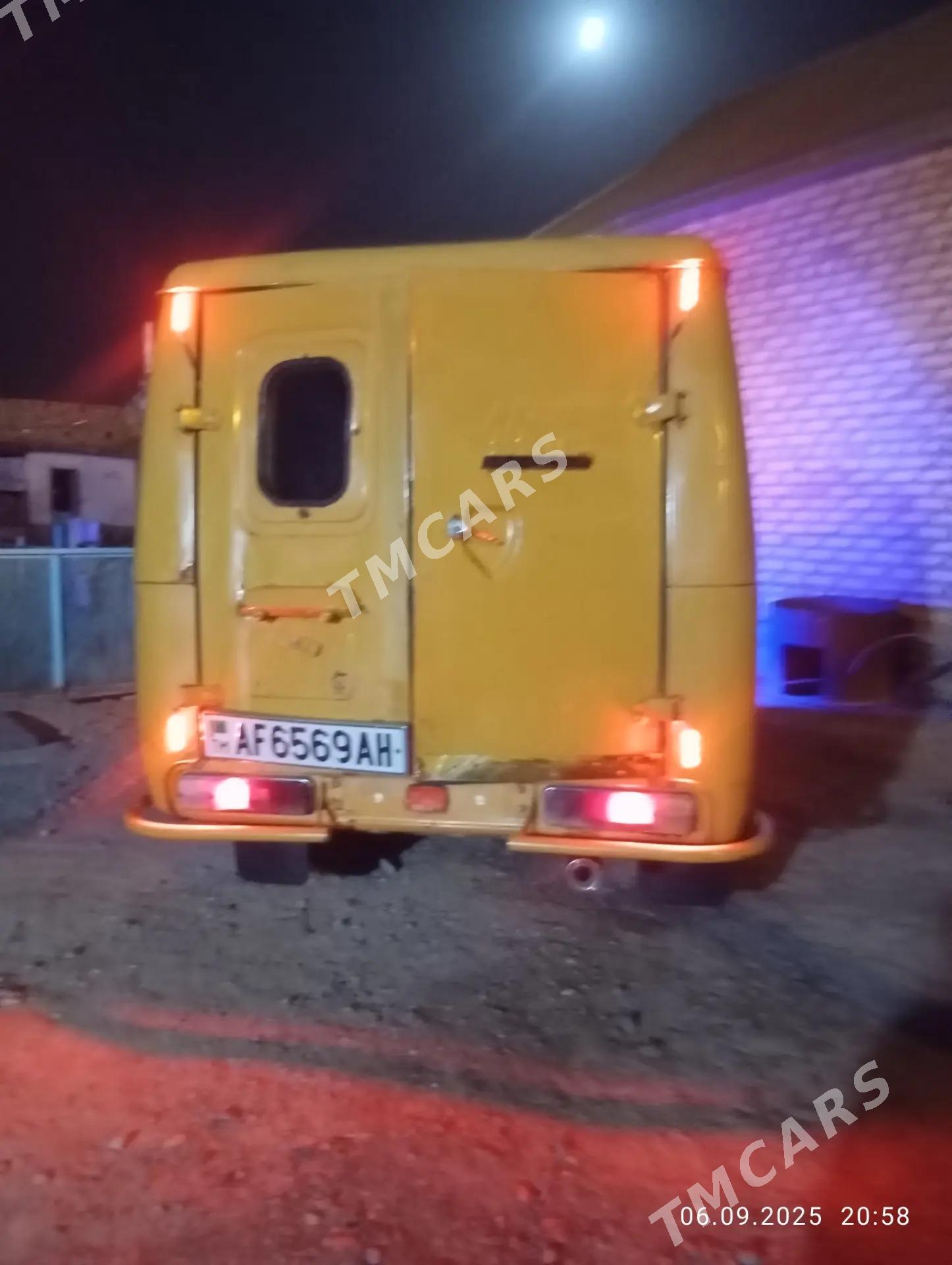 Москвич 412 1998 - 15 000 TMT - Серахс - img 2