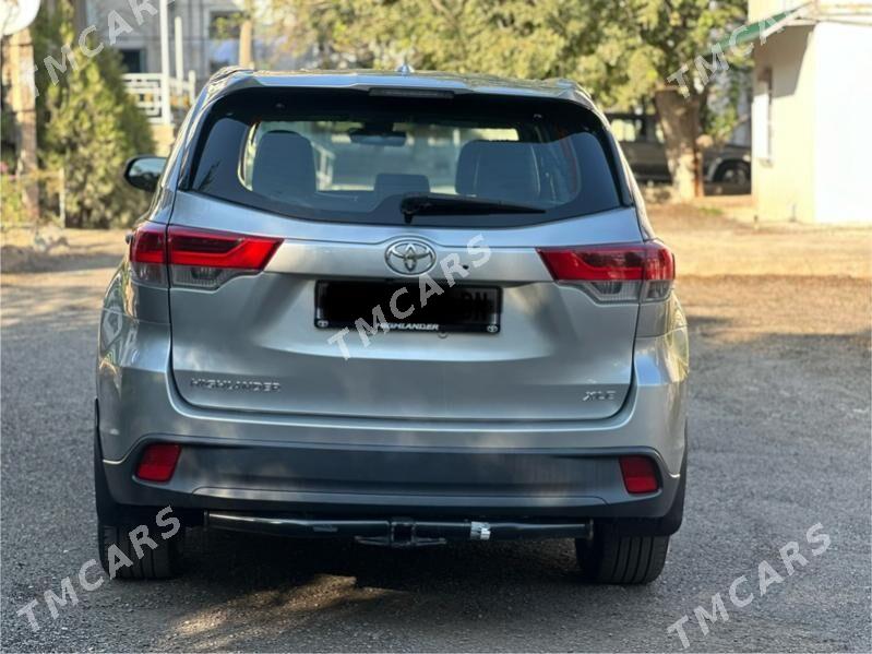 Toyota Highlander 2018 - 420 000 TMT - Туркменбаши - img 4