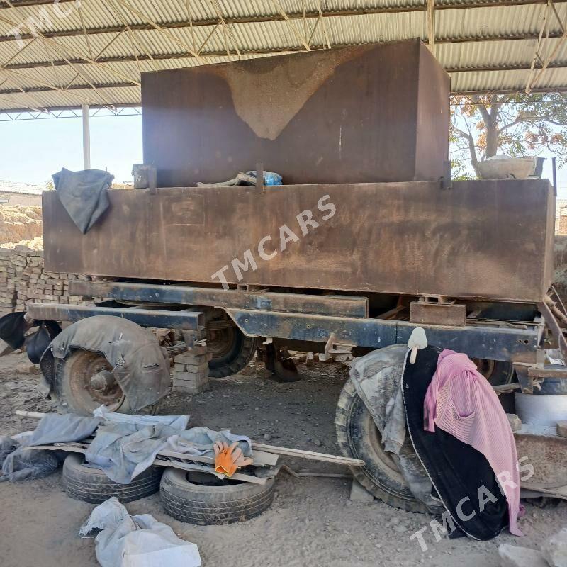MTZ T-28 1986 - 20 000 TMT - Сакарчага - img 2
