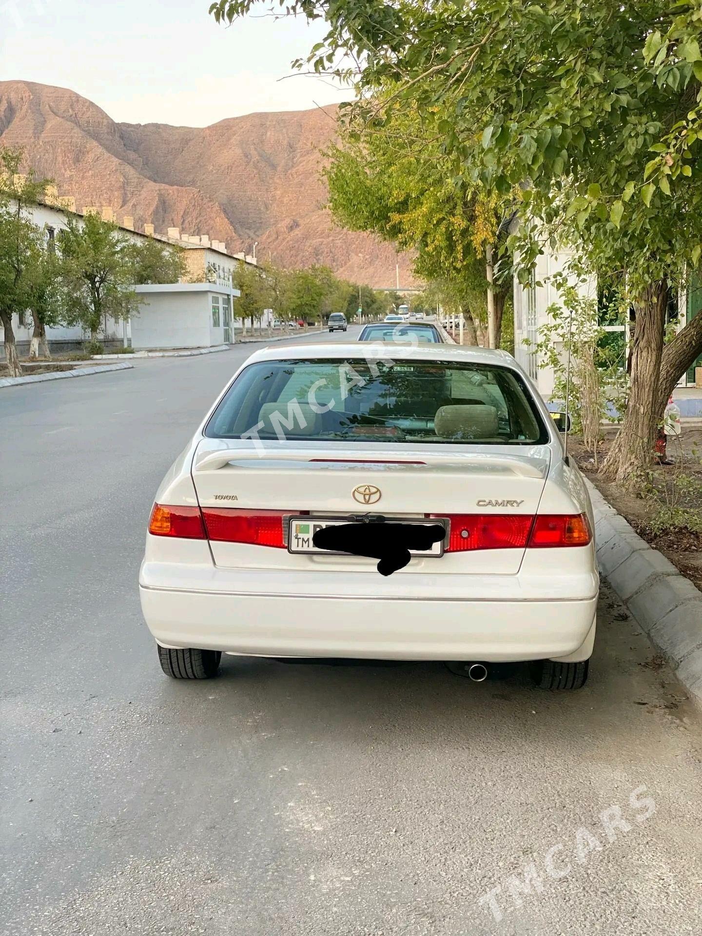 Toyota Camry 1999 - 140 000 TMT - Балканабат - img 4