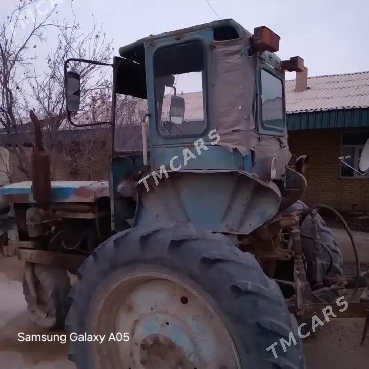 MTZ T-28 1989 - 20 000 TMT - Дянев - img 7
