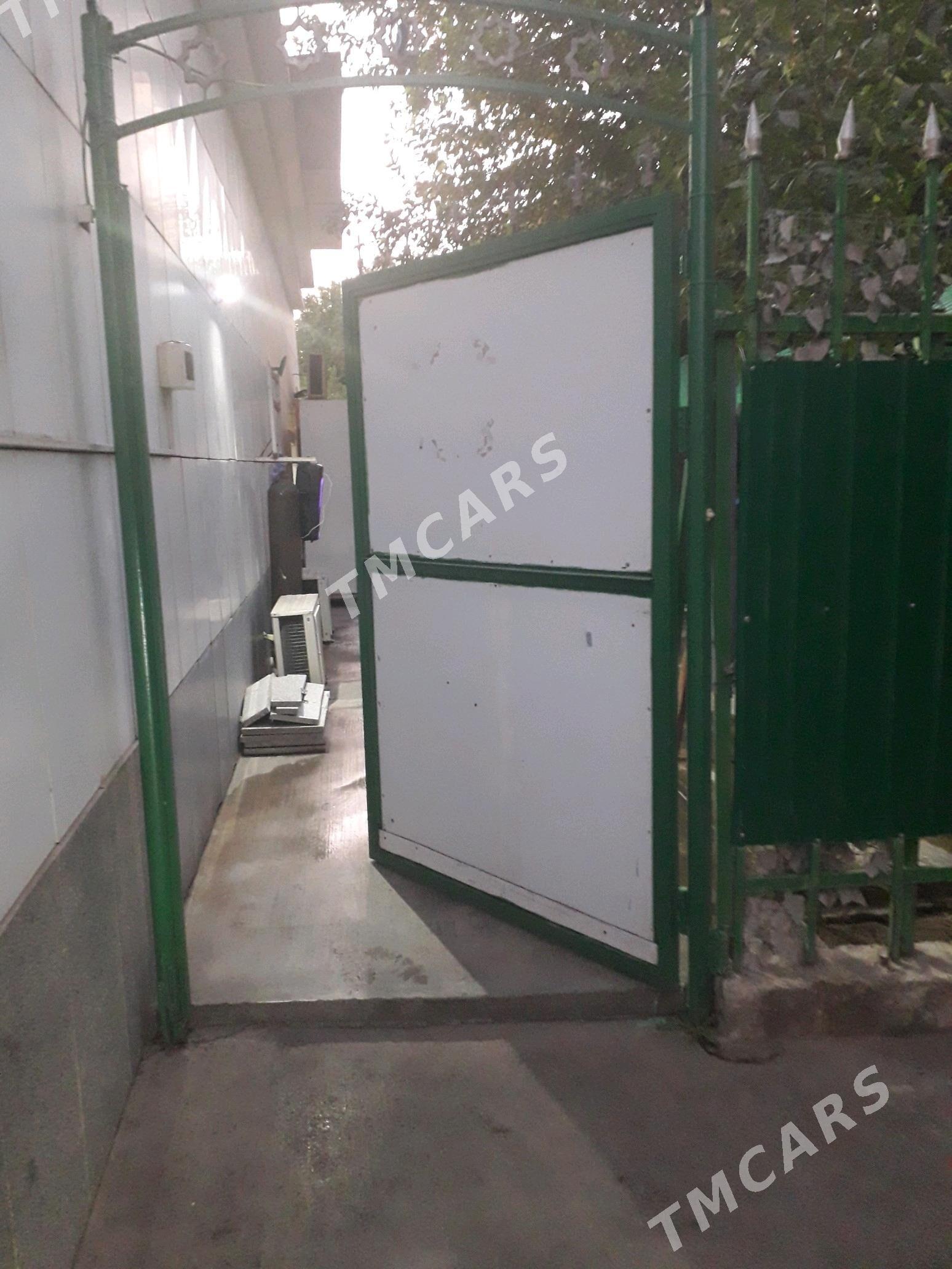 KAFE  POWUR  GEREK - Aşgabat - img 2