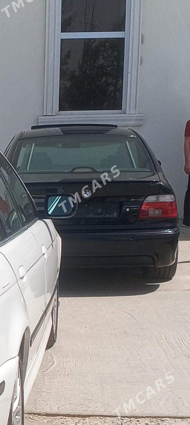 BMW E39 1999 - 180 000 TMT - Mary - img 4