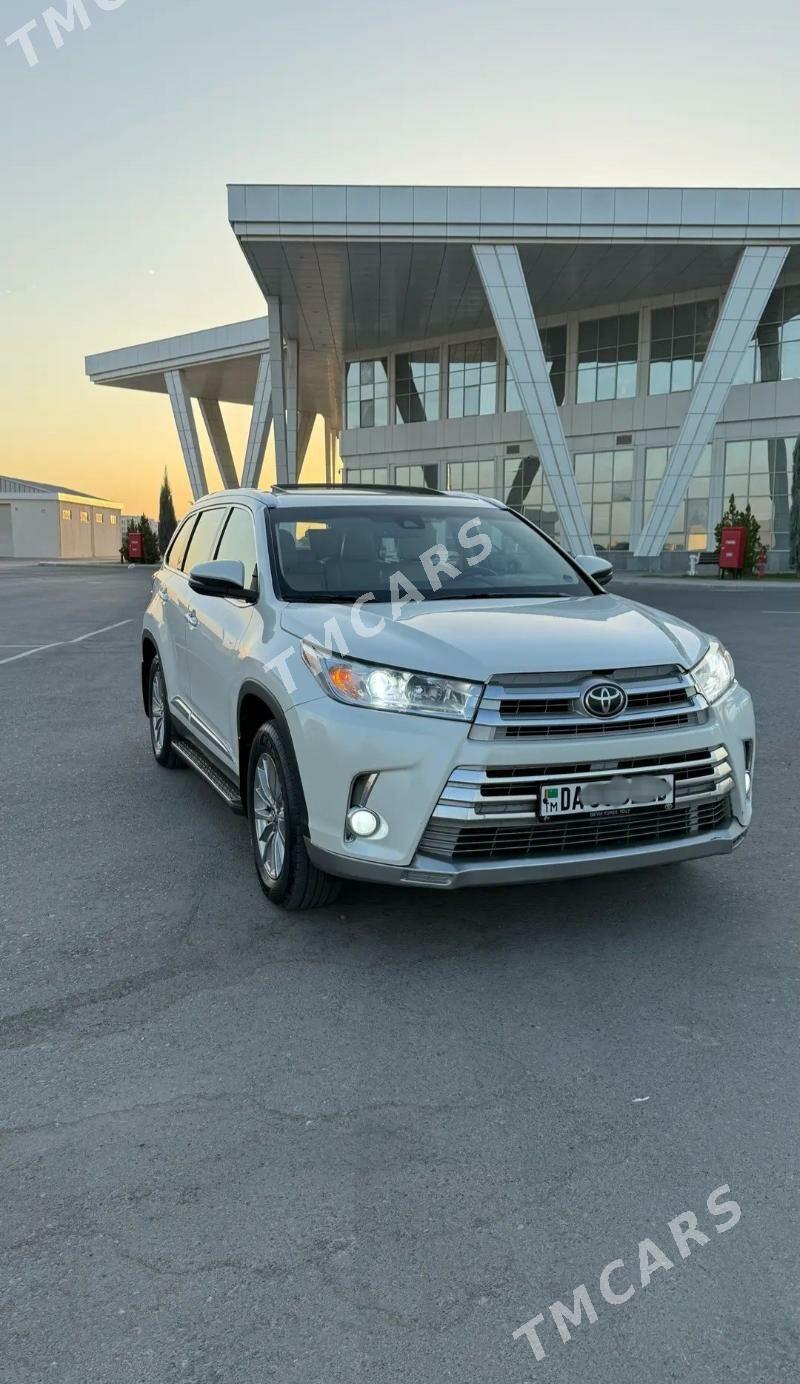 Toyota Highlander 2019 - 540 000 TMT - Гарабекевюл - img 3