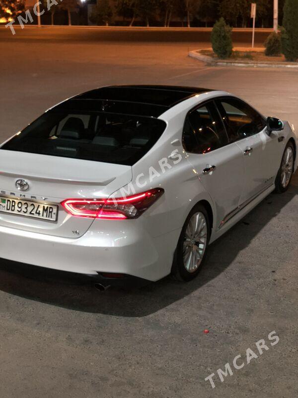 Toyota Camry 2018 - 420 000 TMT - Baýramaly - img 7