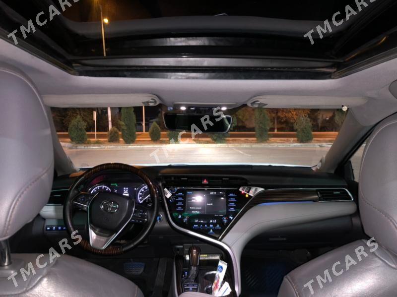 Toyota Camry 2018 - 420 000 TMT - Baýramaly - img 6