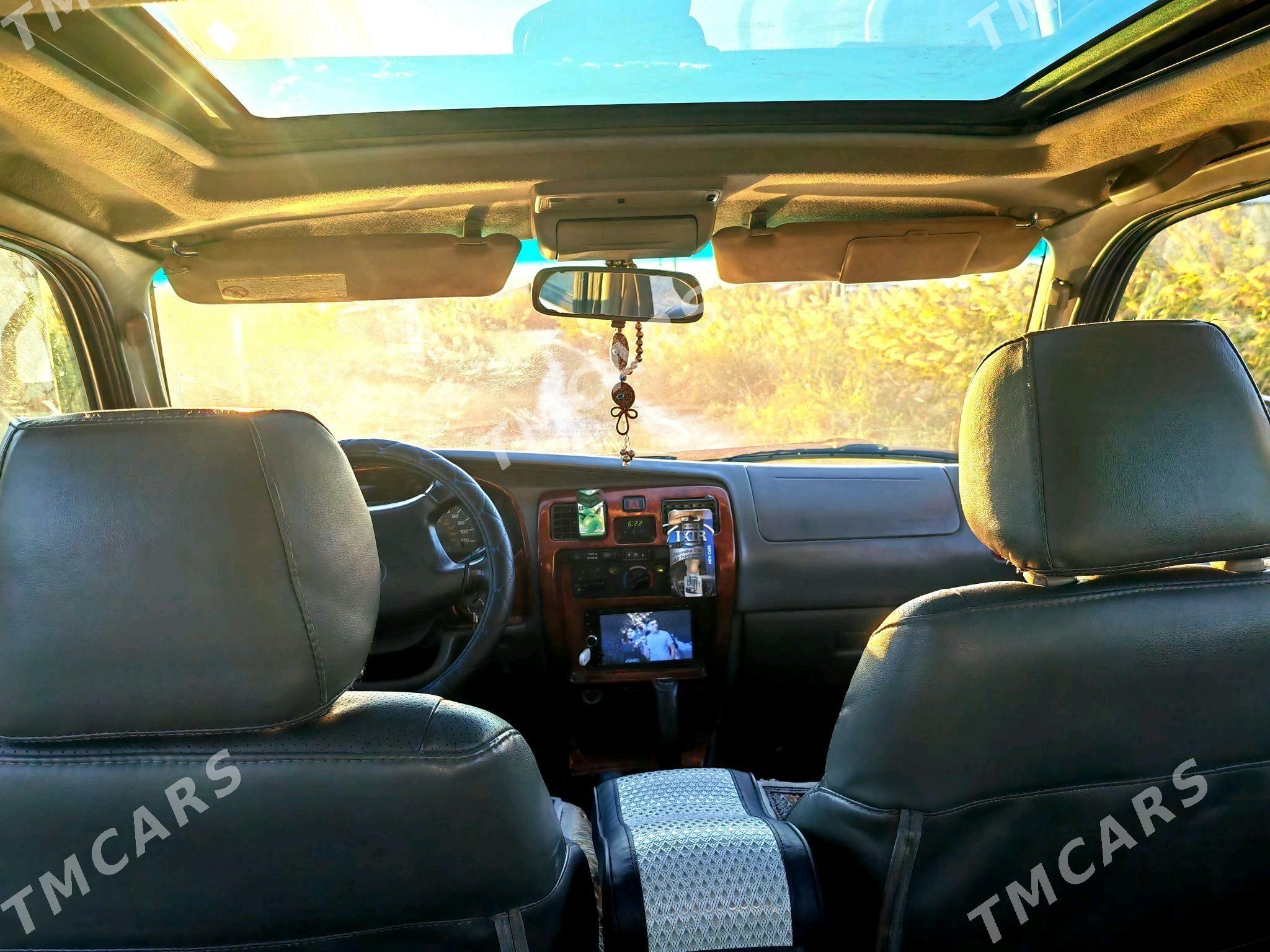 Toyota 4Runner 2002 - 159 000 TMT - Farap - img 6
