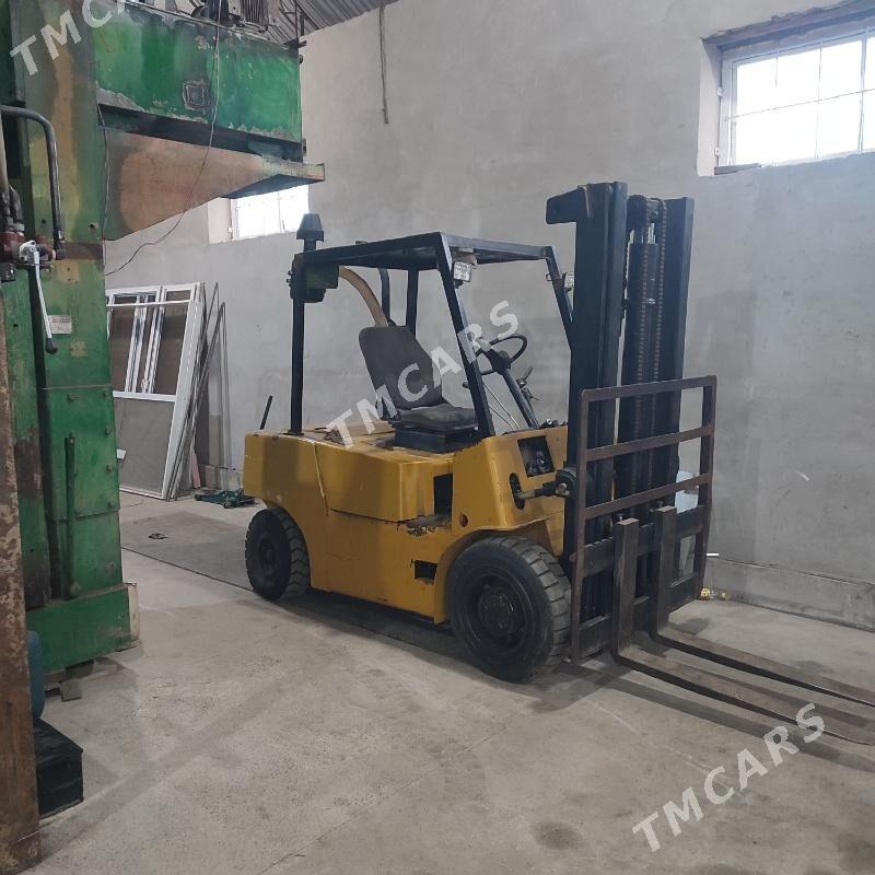 Kara Forklift 1995 - 60 000 TMT - Мары - img 2
