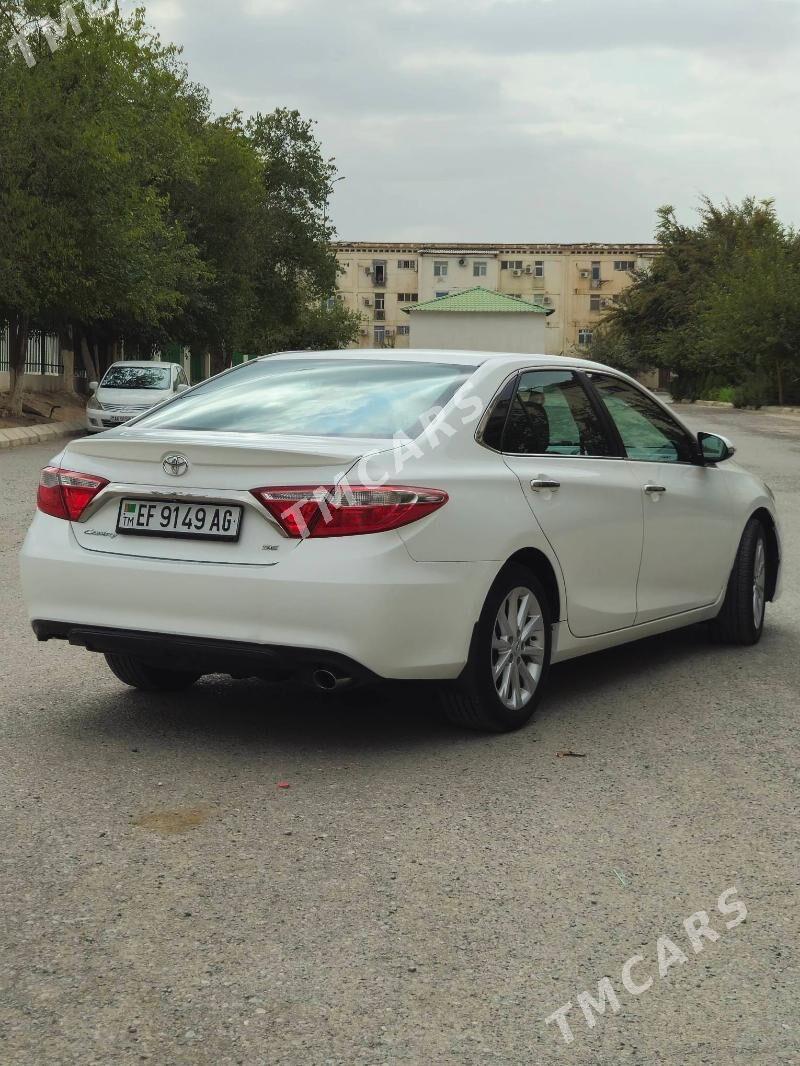 Toyota Camry 2015 - 250 000 TMT - 11 мкр - img 4