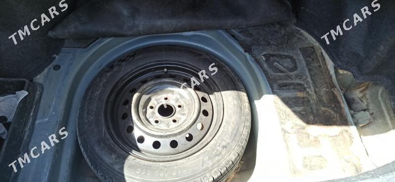 Toyota Camry 2003 - 180 000 TMT - Mary - img 2