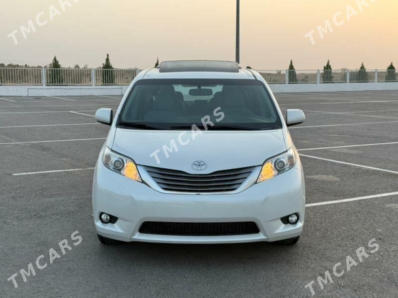 Toyota Sienna 2017 - 371 000 TMT - Aşgabat - img 4