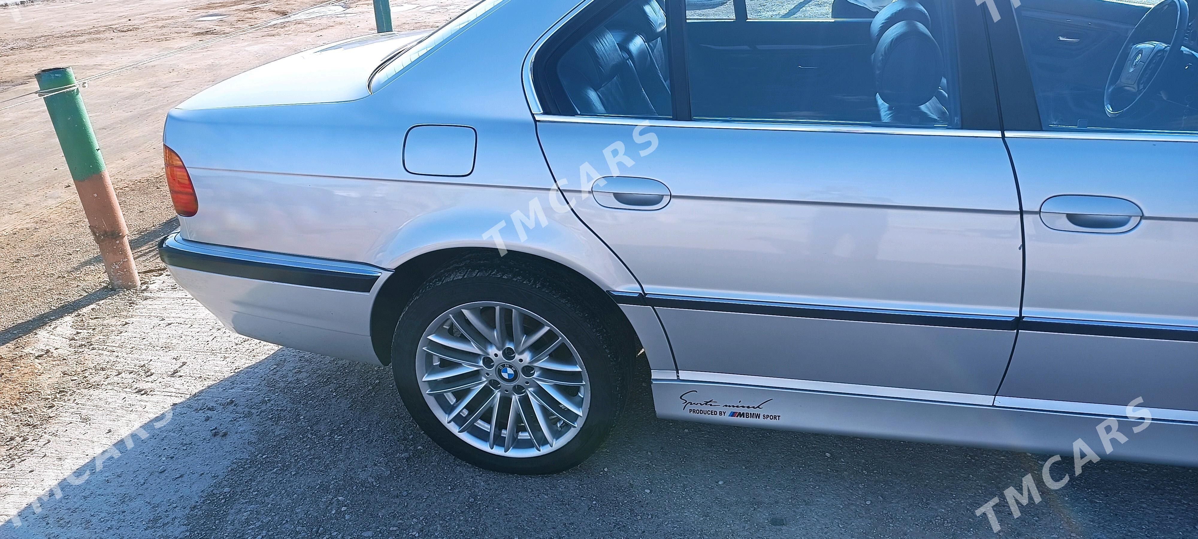 BMW 7 Series 2001 - 140 000 TMT - Хазар - img 7
