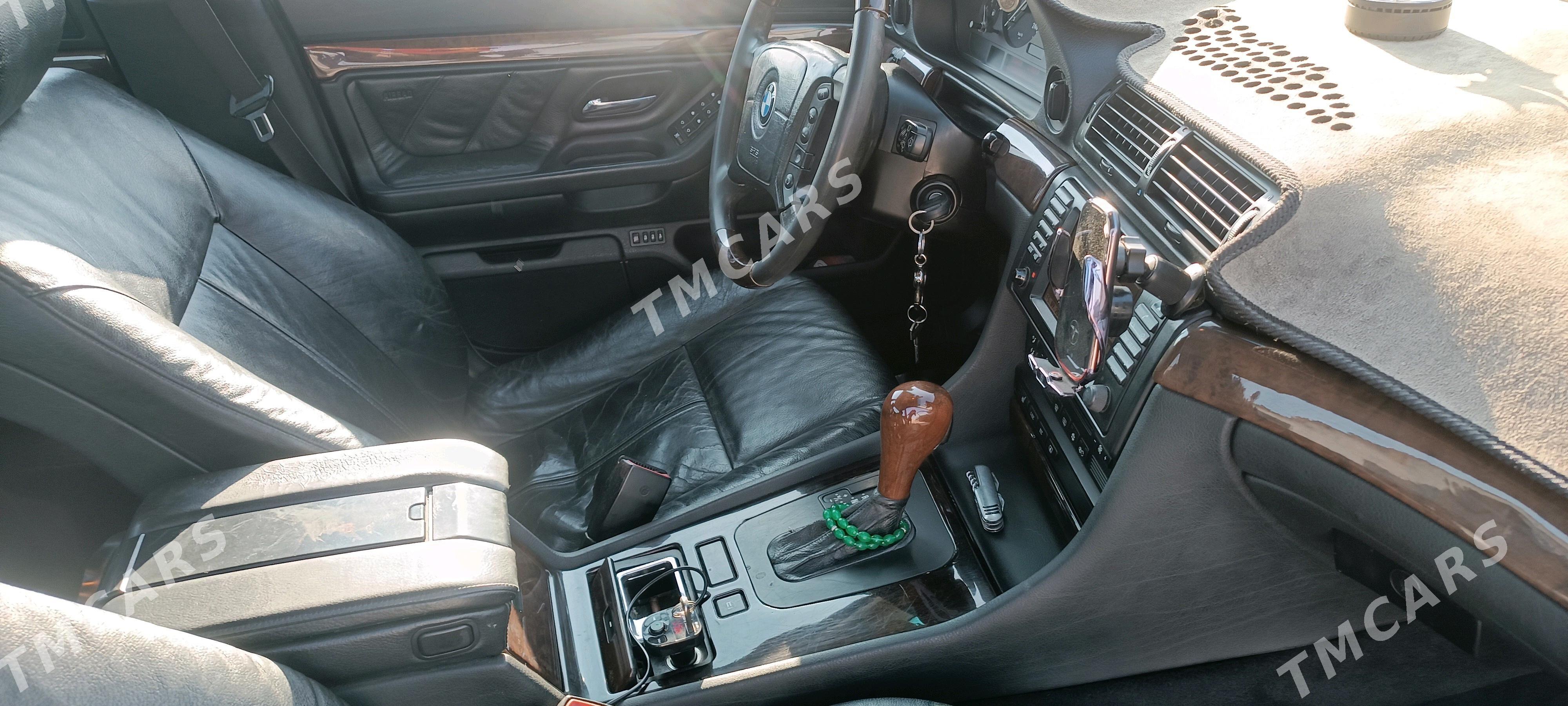 BMW 7 Series 2001 - 140 000 TMT - Хазар - img 8