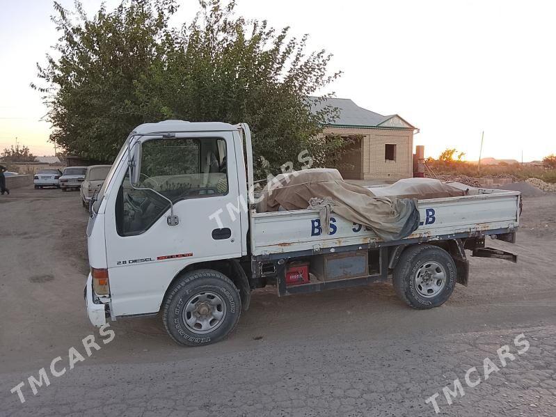Isuzu Elf 1999 - 110 000 TMT - Kerki - img 4
