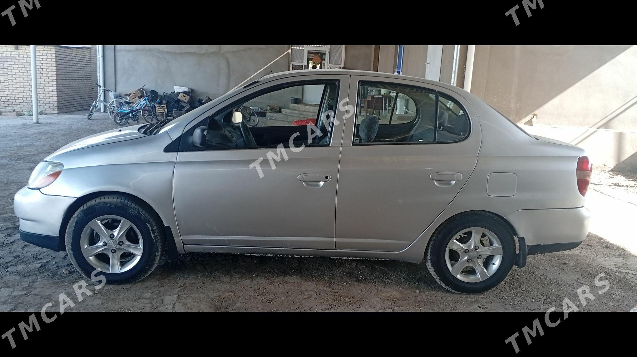 Toyota Echo 2001 - 70 000 TMT - Мары - img 5