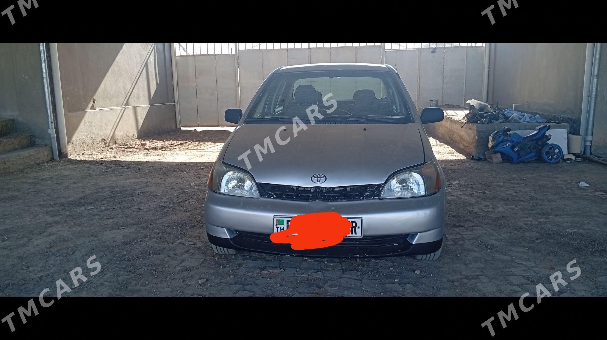 Toyota Echo 2001 - 70 000 TMT - Мары - img 6