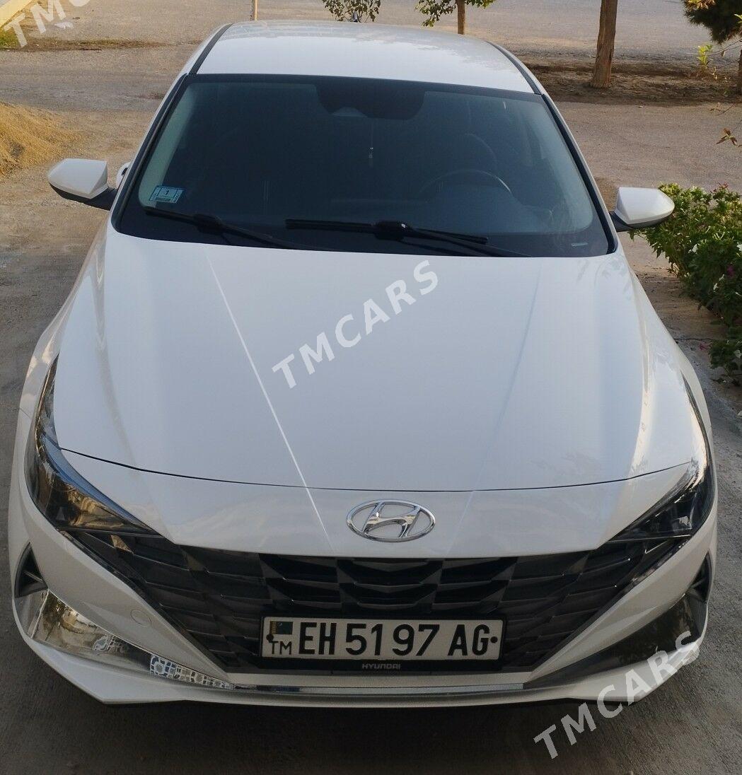 Hyundai Elantra 2022 - 265 000 TMT - Ашхабад - img 2