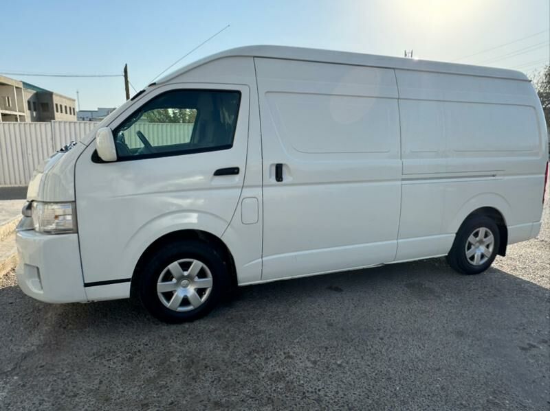 Toyota Hiace 2015 - 375 000 TMT - Мары - img 3