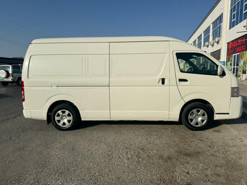 Toyota Hiace 2015 - 375 000 TMT - Мары - img 5