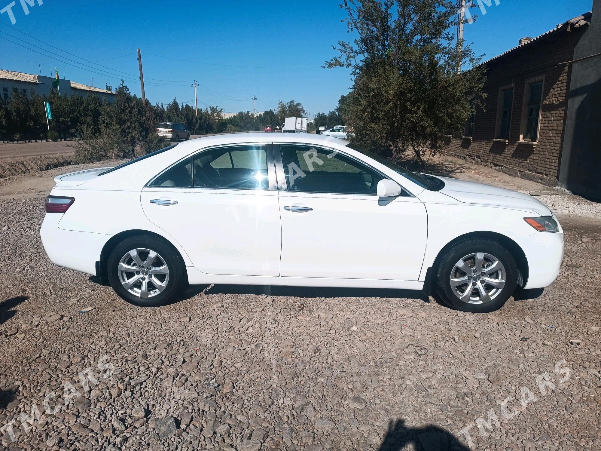 Toyota Camry 2007 - 135 000 TMT - Дашогуз - img 3