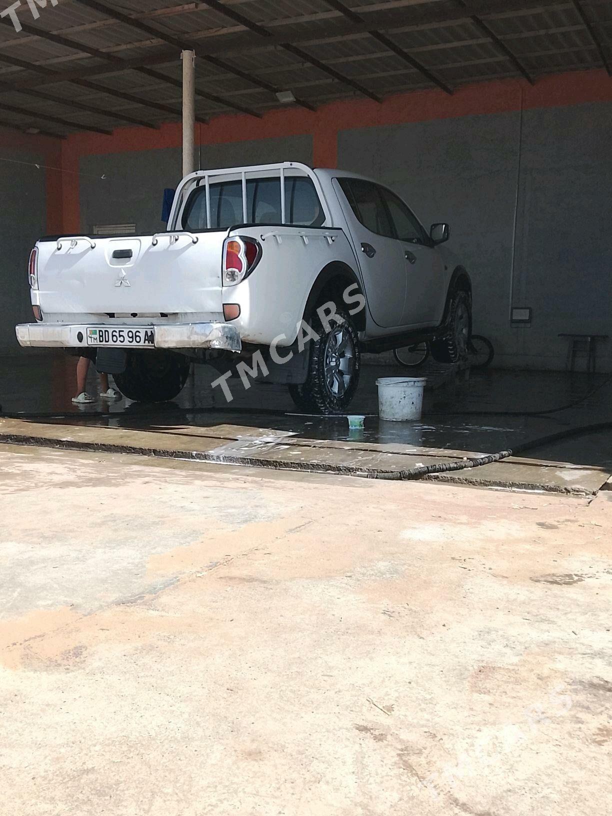 Mitsubishi L200 2009 - 140 000 TMT - Änew - img 5